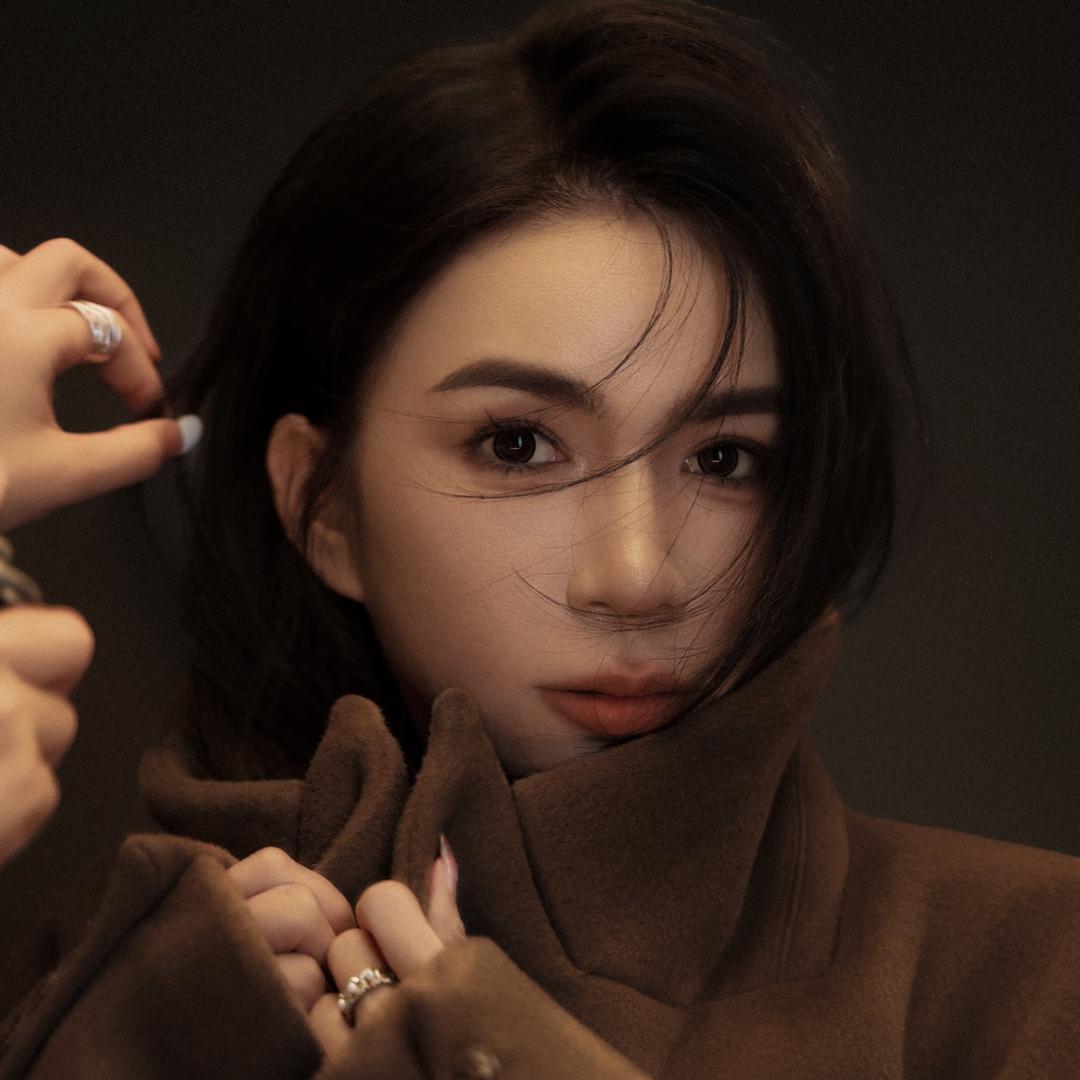 虞美人90后大师姐