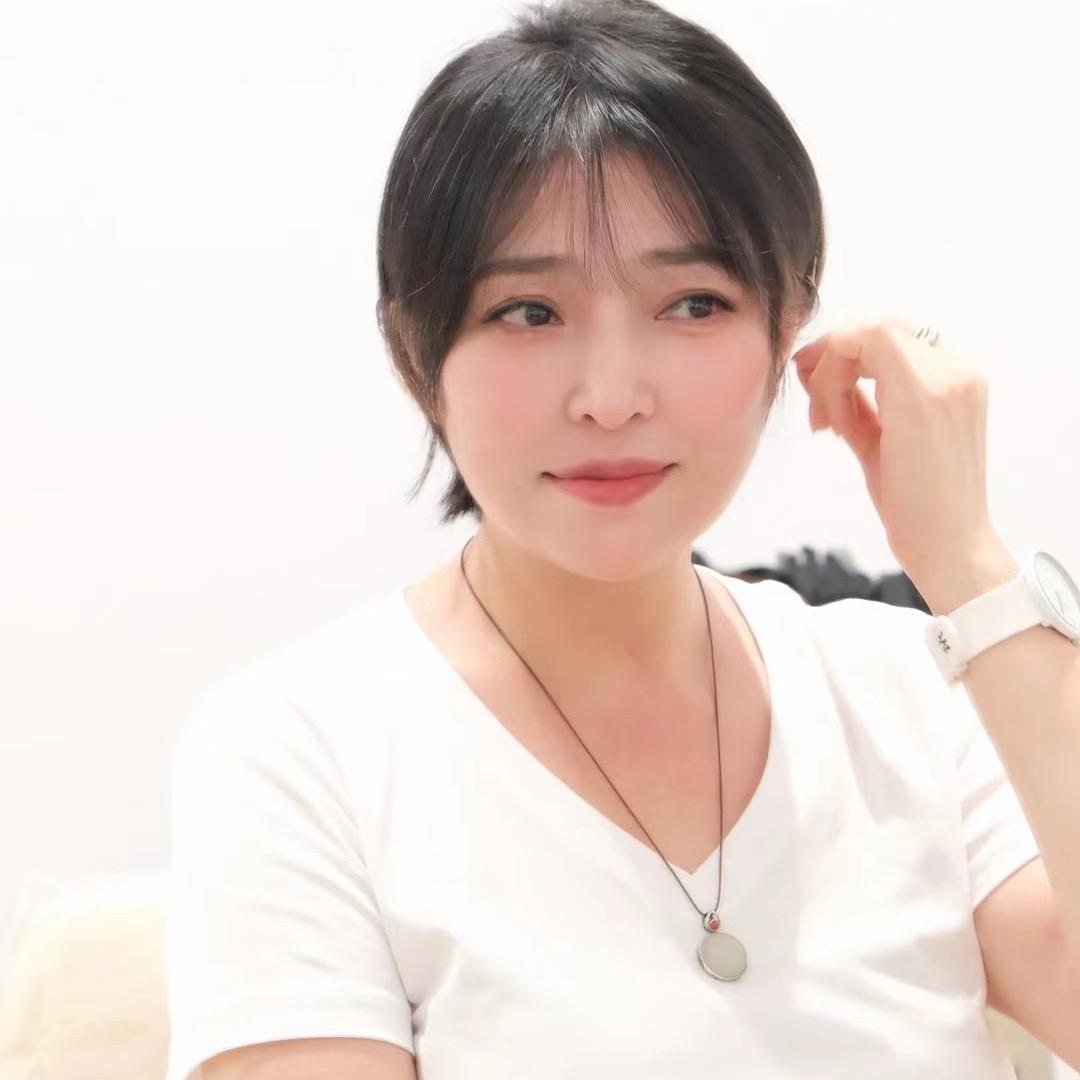 馨梅.