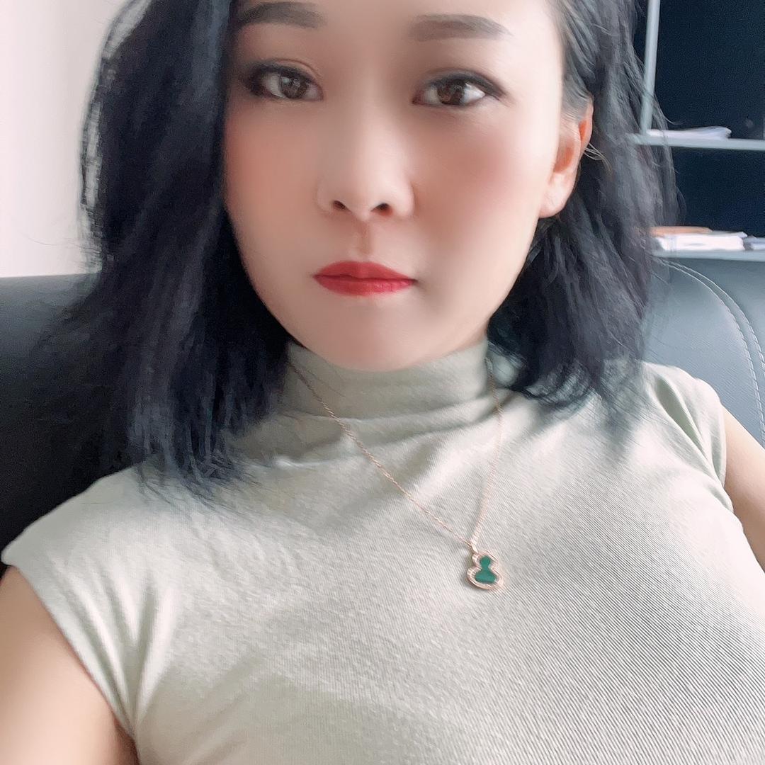 珊珊探房团队