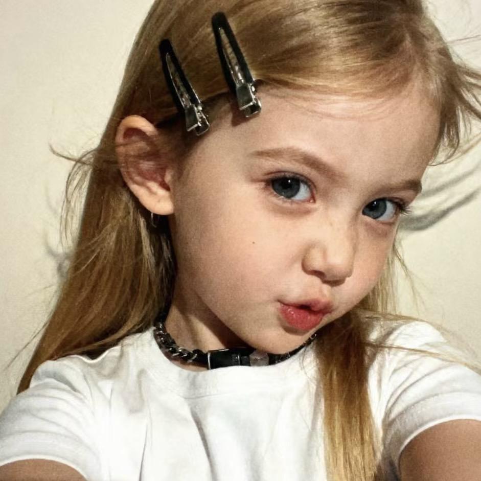 小不忍则卖大萌