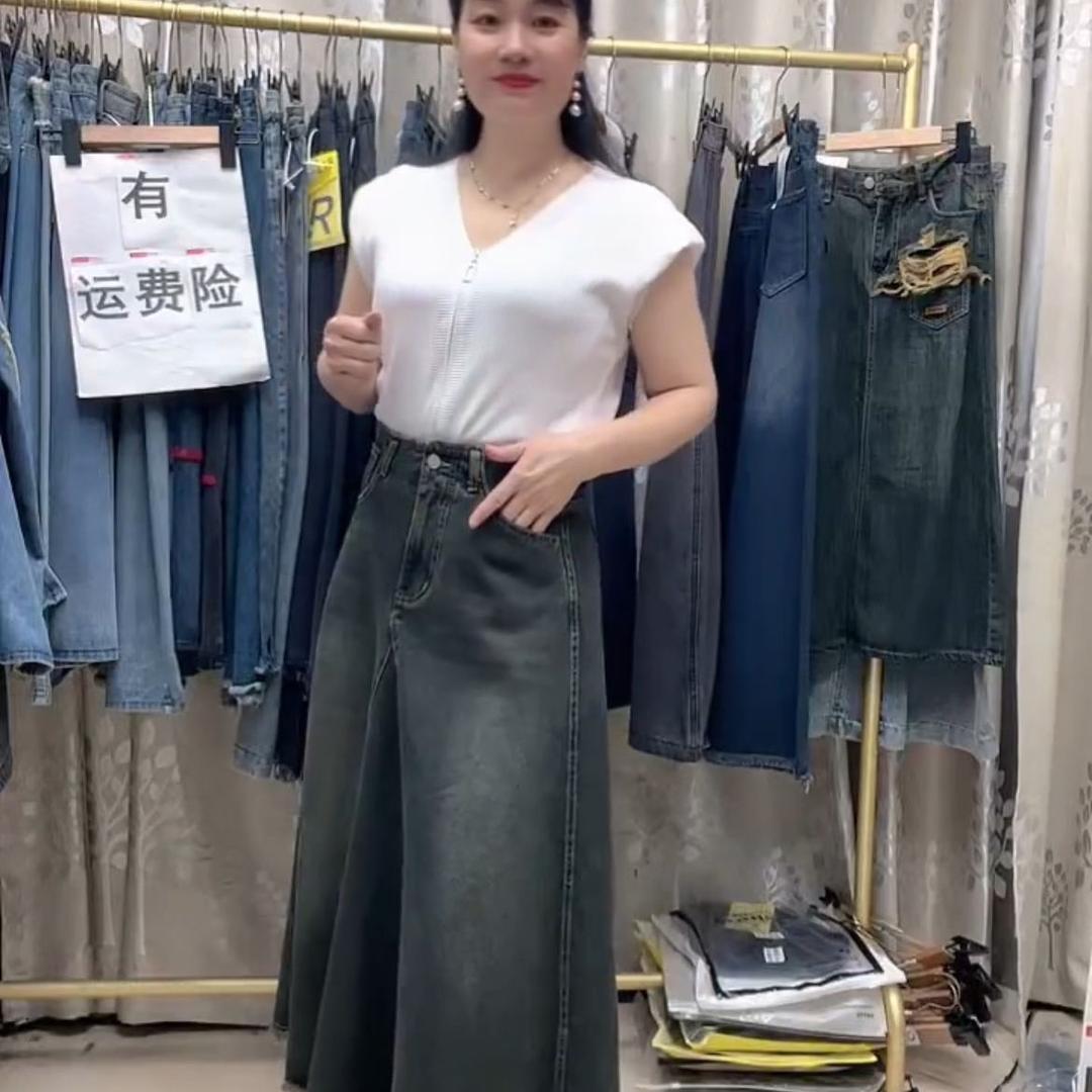 广州小傻猪大码牛仔工厂