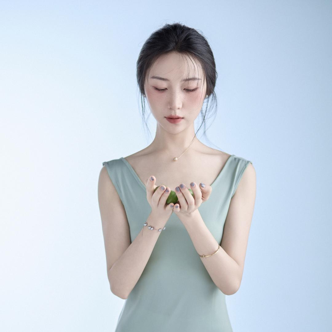 璐璐很聪明～