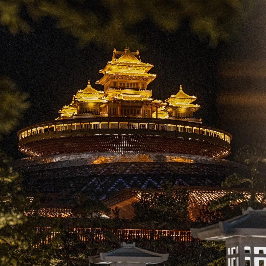 弥勒圣坛
