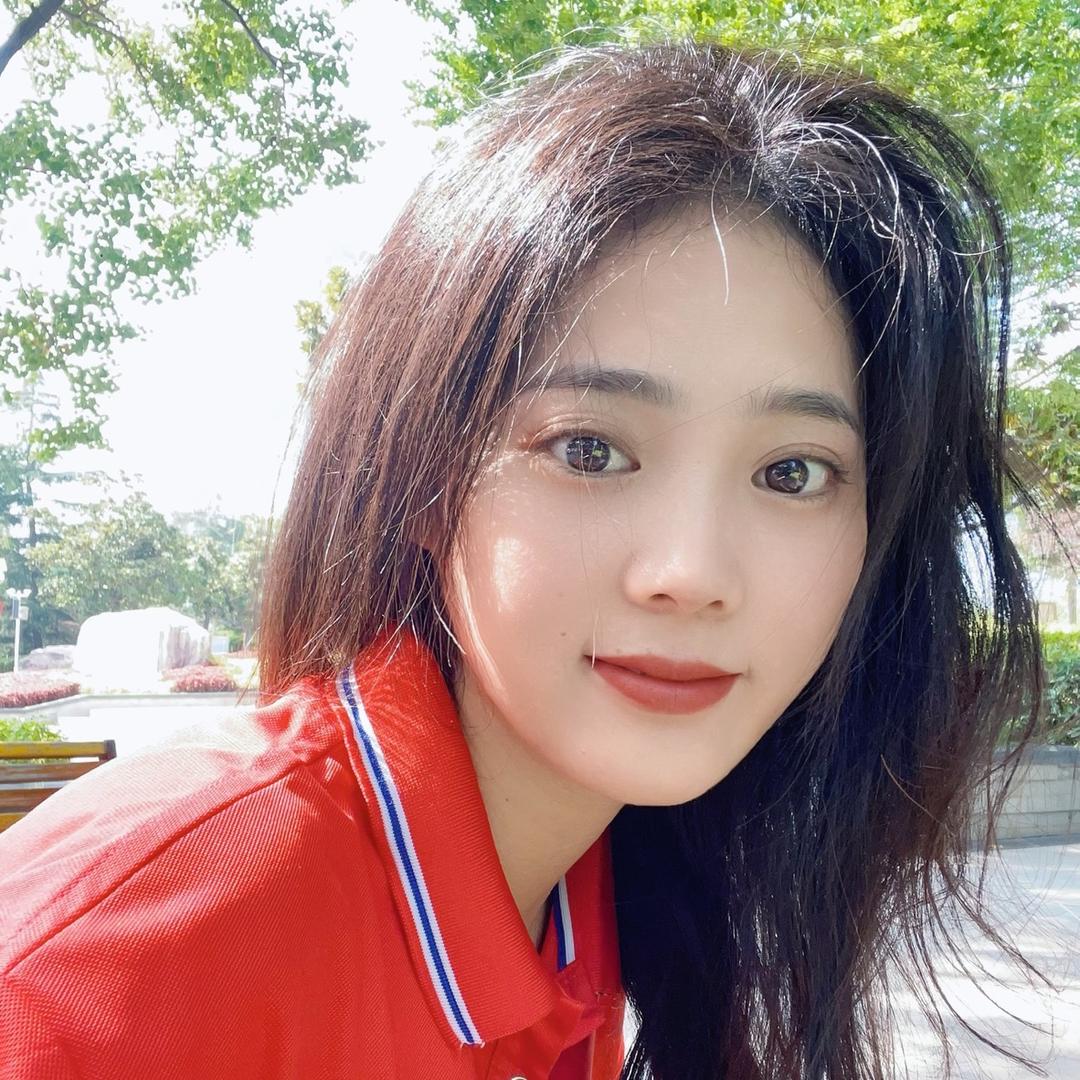 瑶瑶美少女