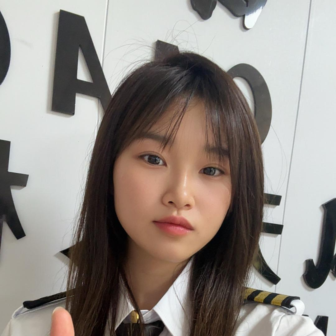 石家庄驭风无人机培训小娟