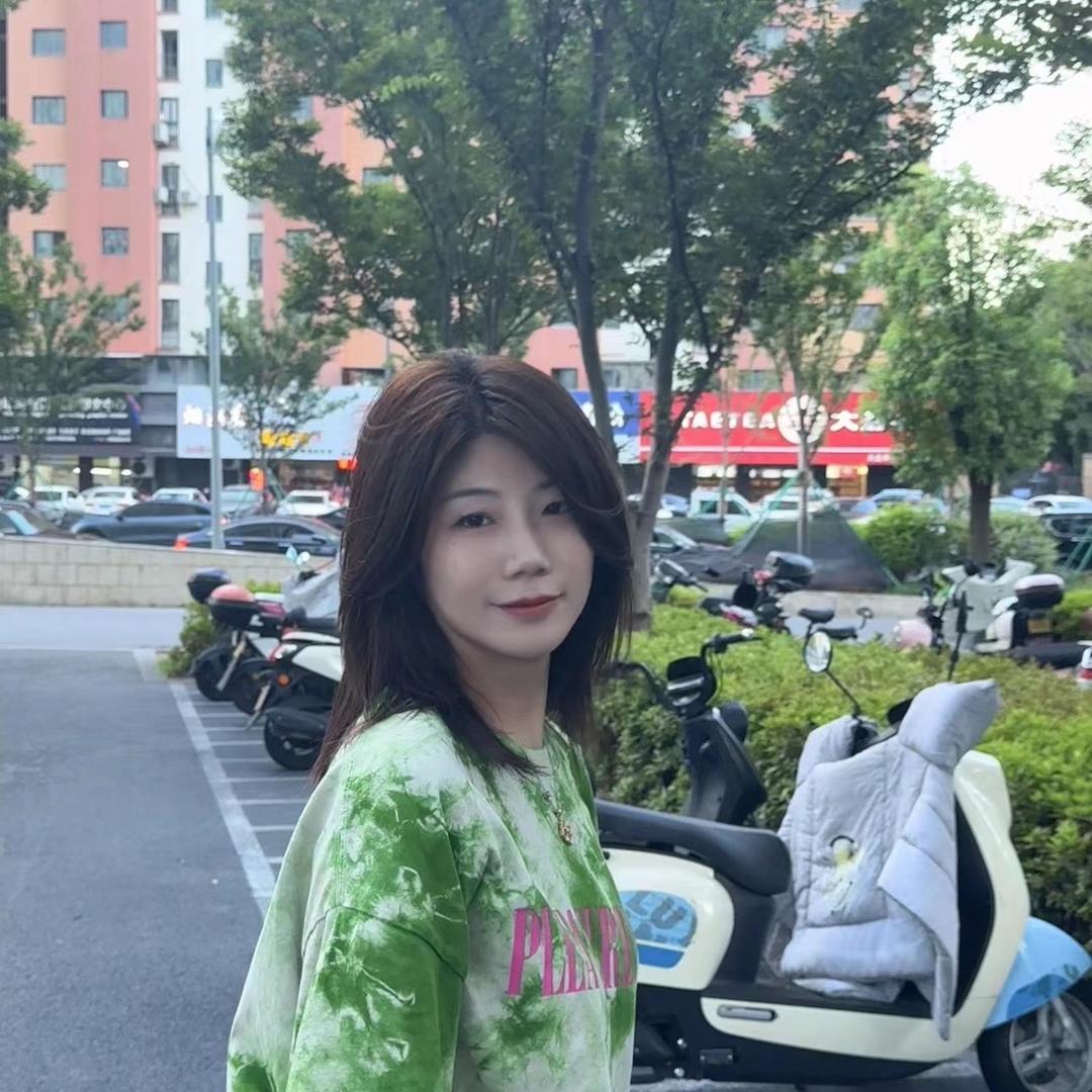 佛系的依纯