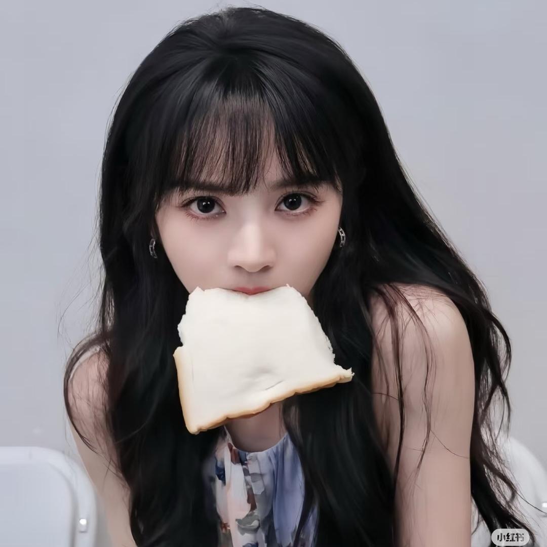 星星抱月亮🌙