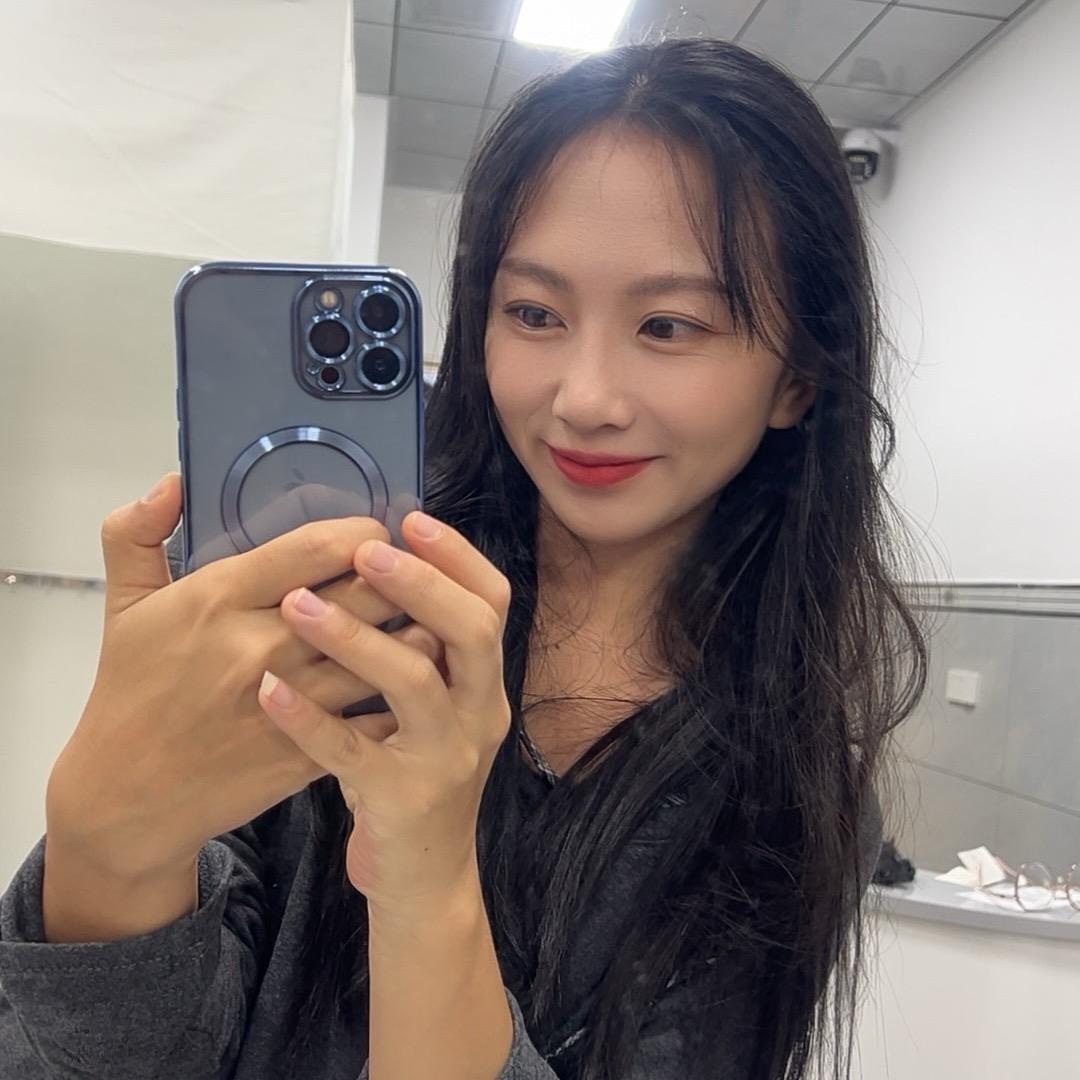 一揽芳华女装集合店