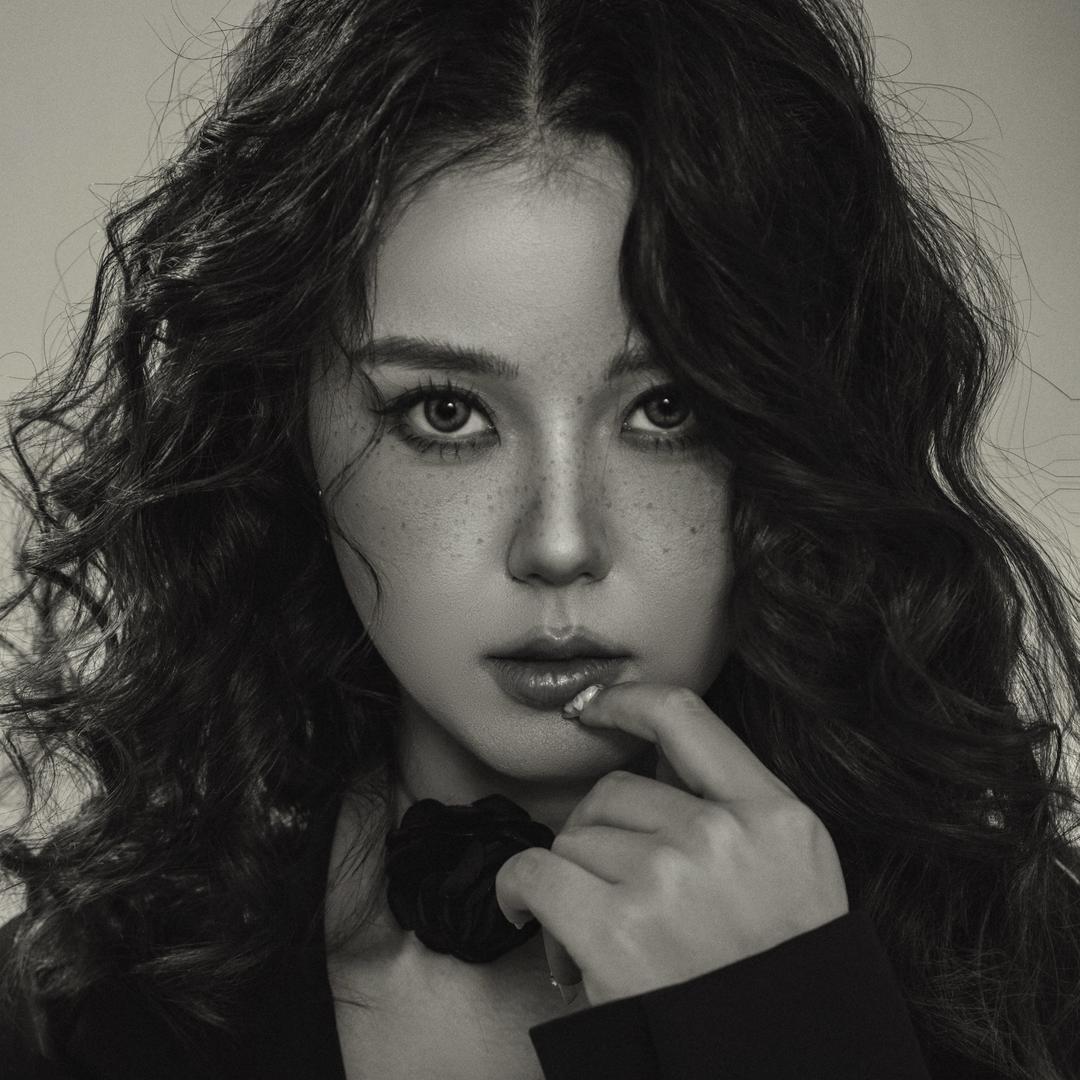 𝐻𝑙𝑚𝑟𝑟𝑟𝑟·