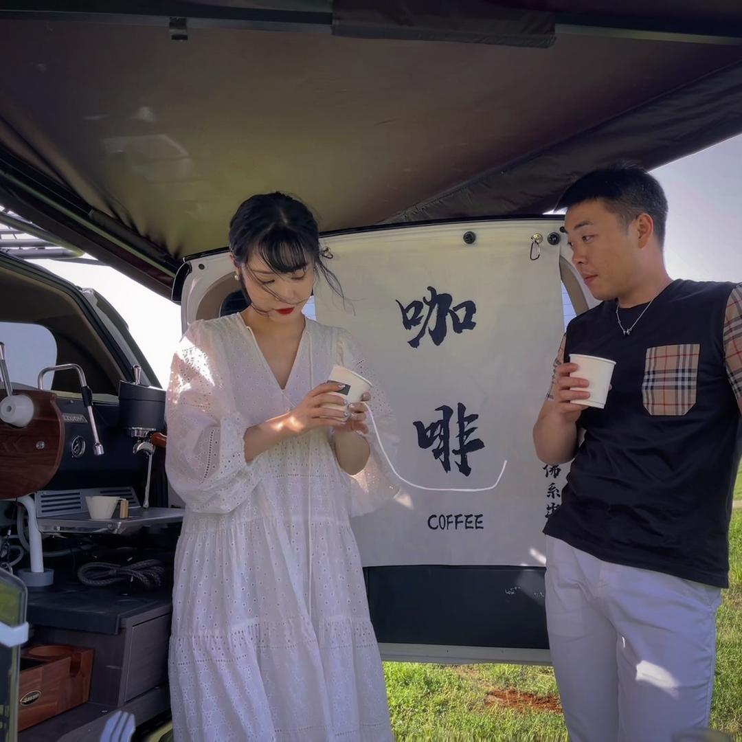 一福（栋哥与咖啡）
