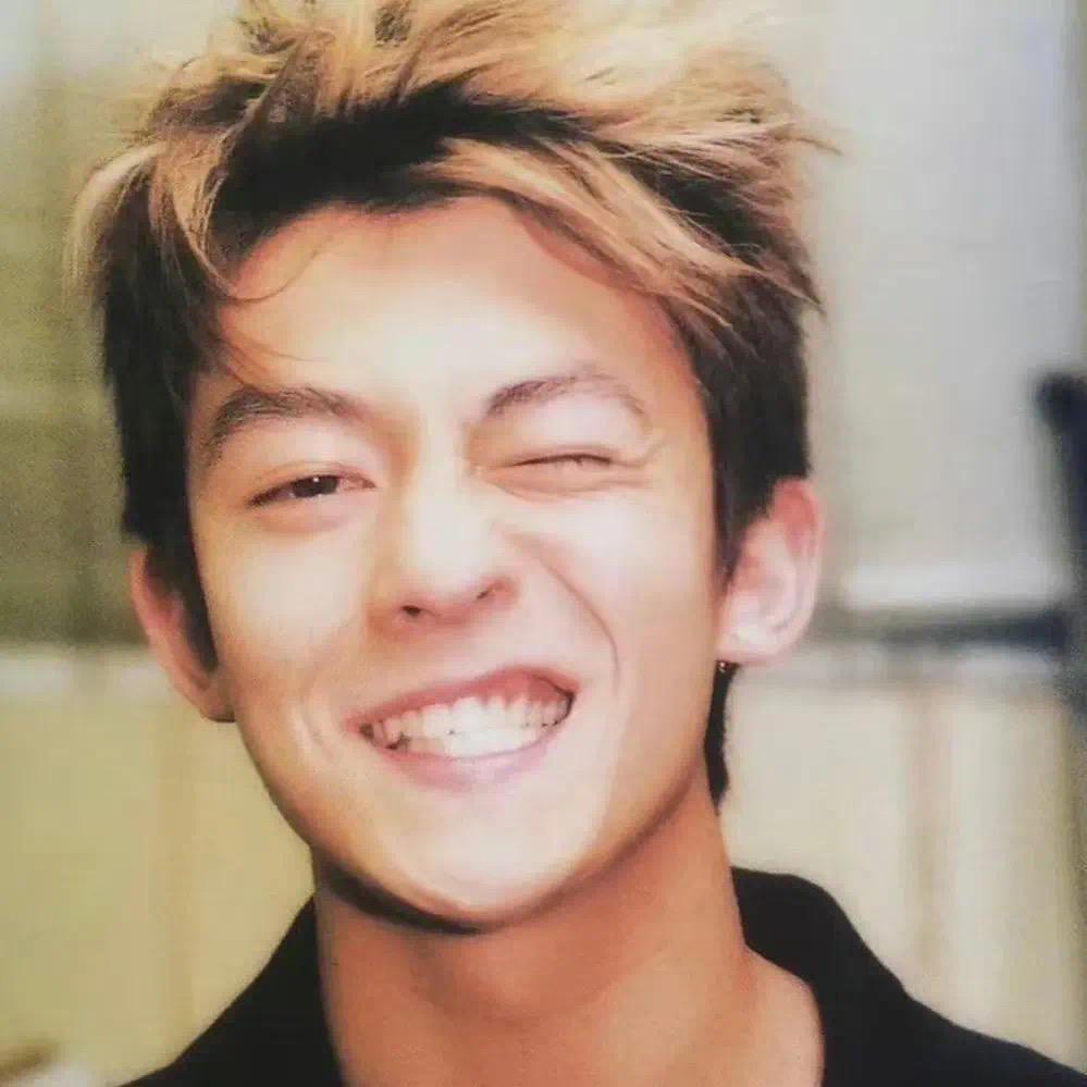黑.LingHui