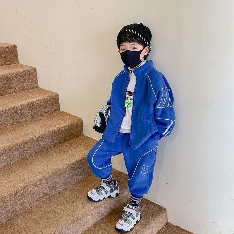 小兜童装