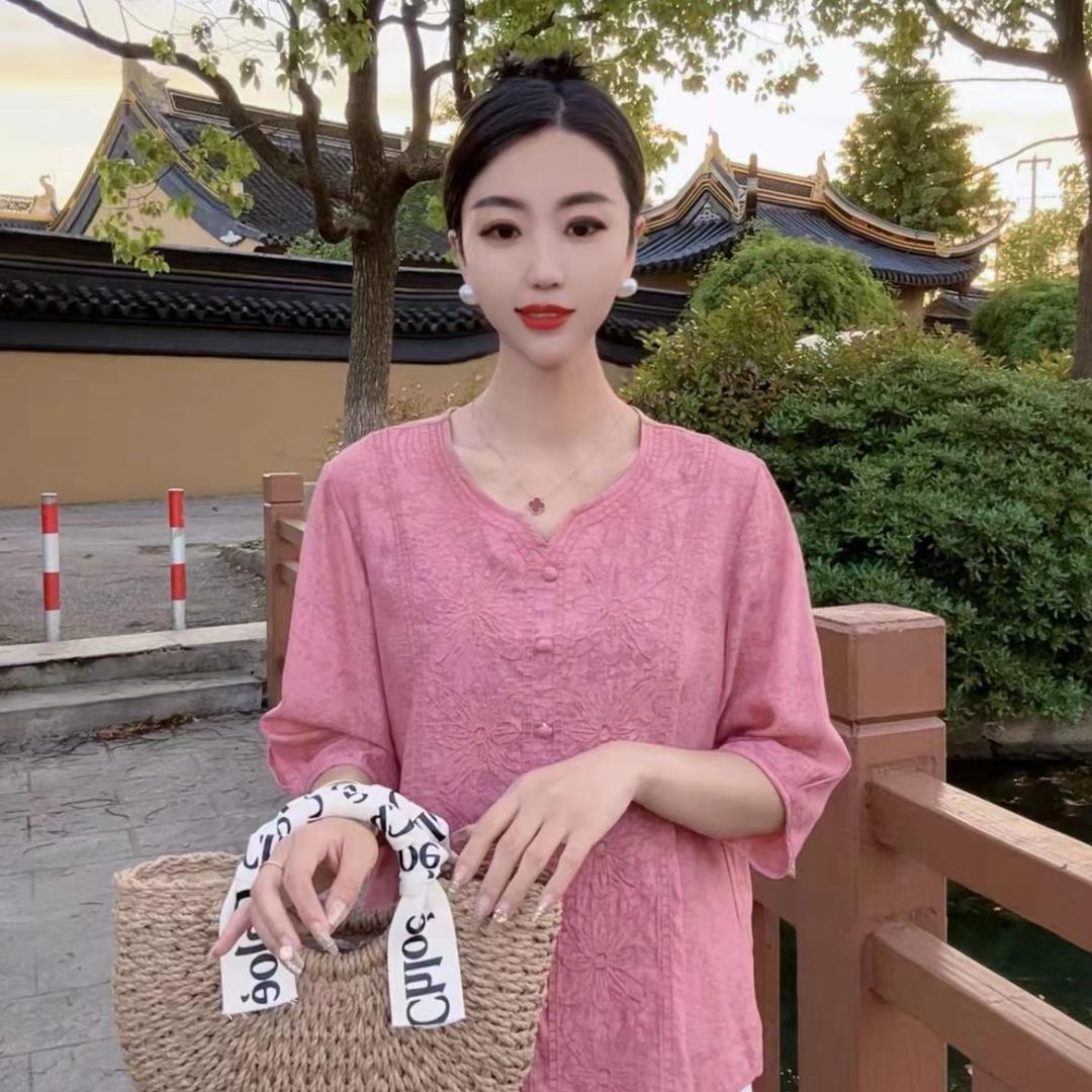 娜吖头精品女装