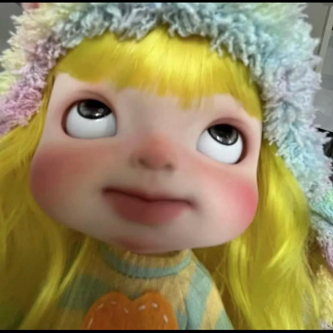 腼腆小美.