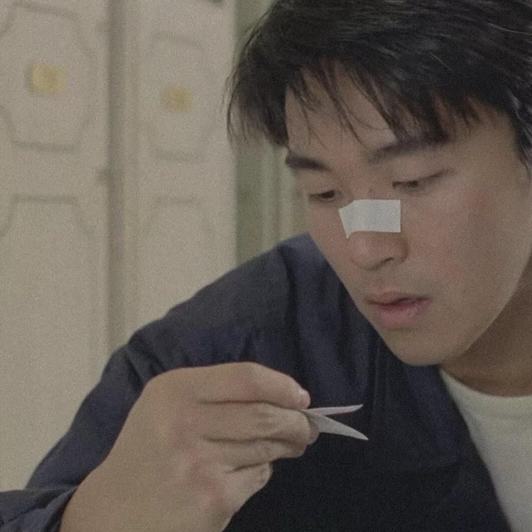 强.