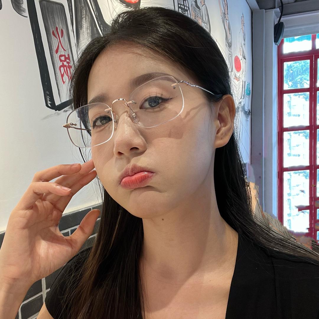 刘曼卿
