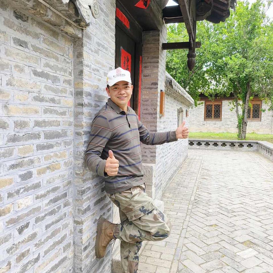 王瑶