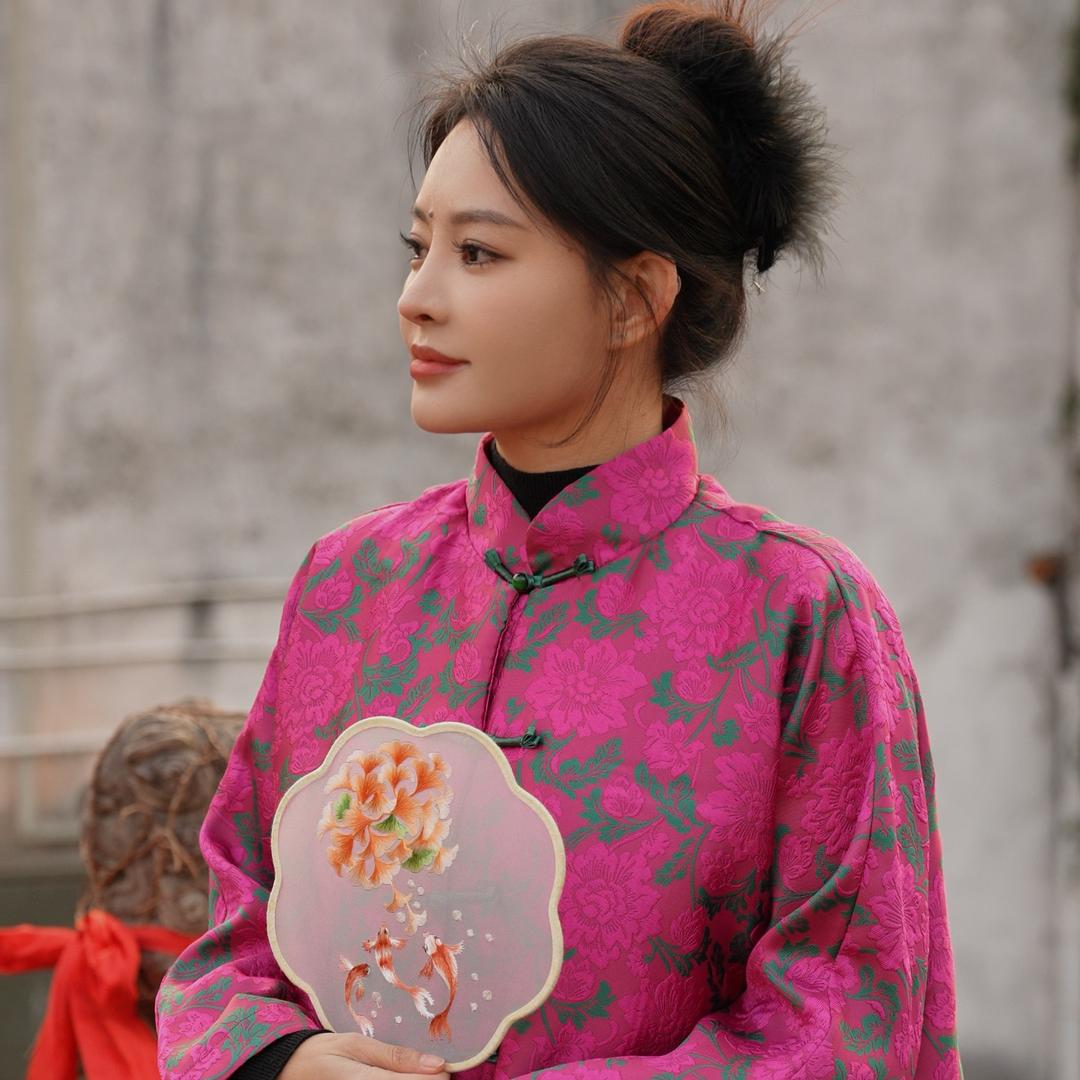 洛可沸设计师女装