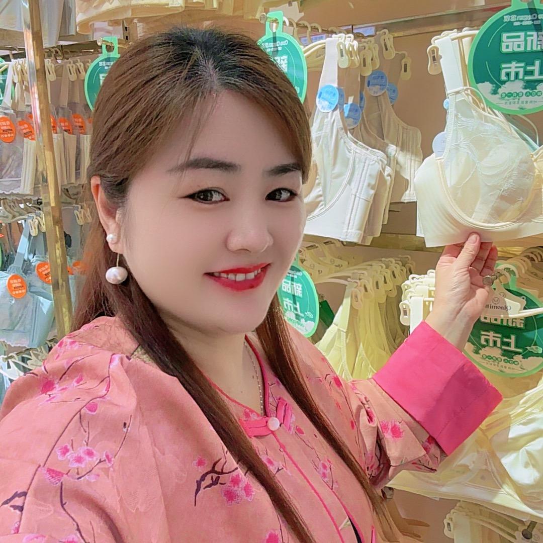 《临泉 梧桐至爱》内衣生活馆