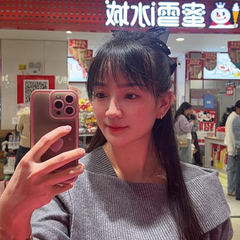 薇薇一笑很倾城