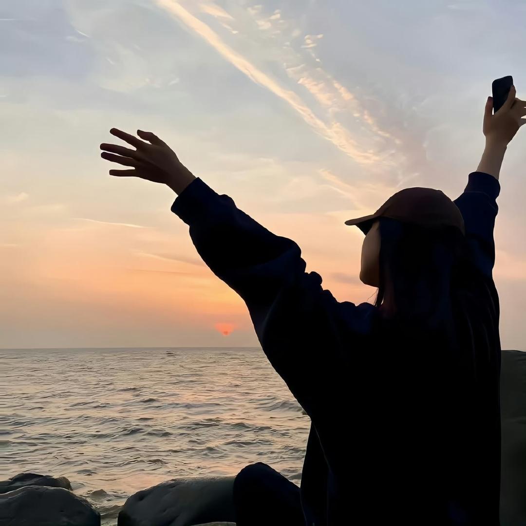氵曼 .