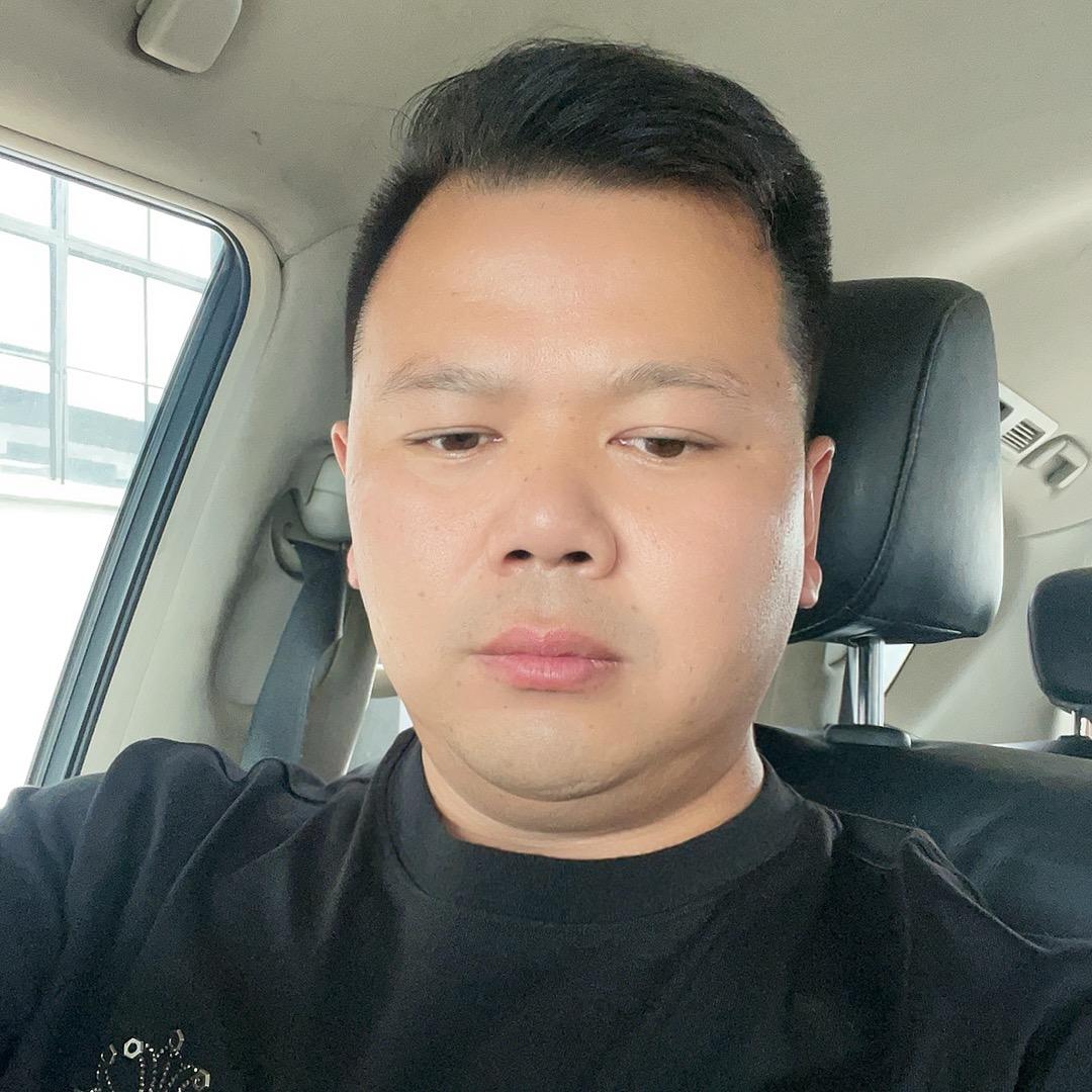 虾博仕（红哥）