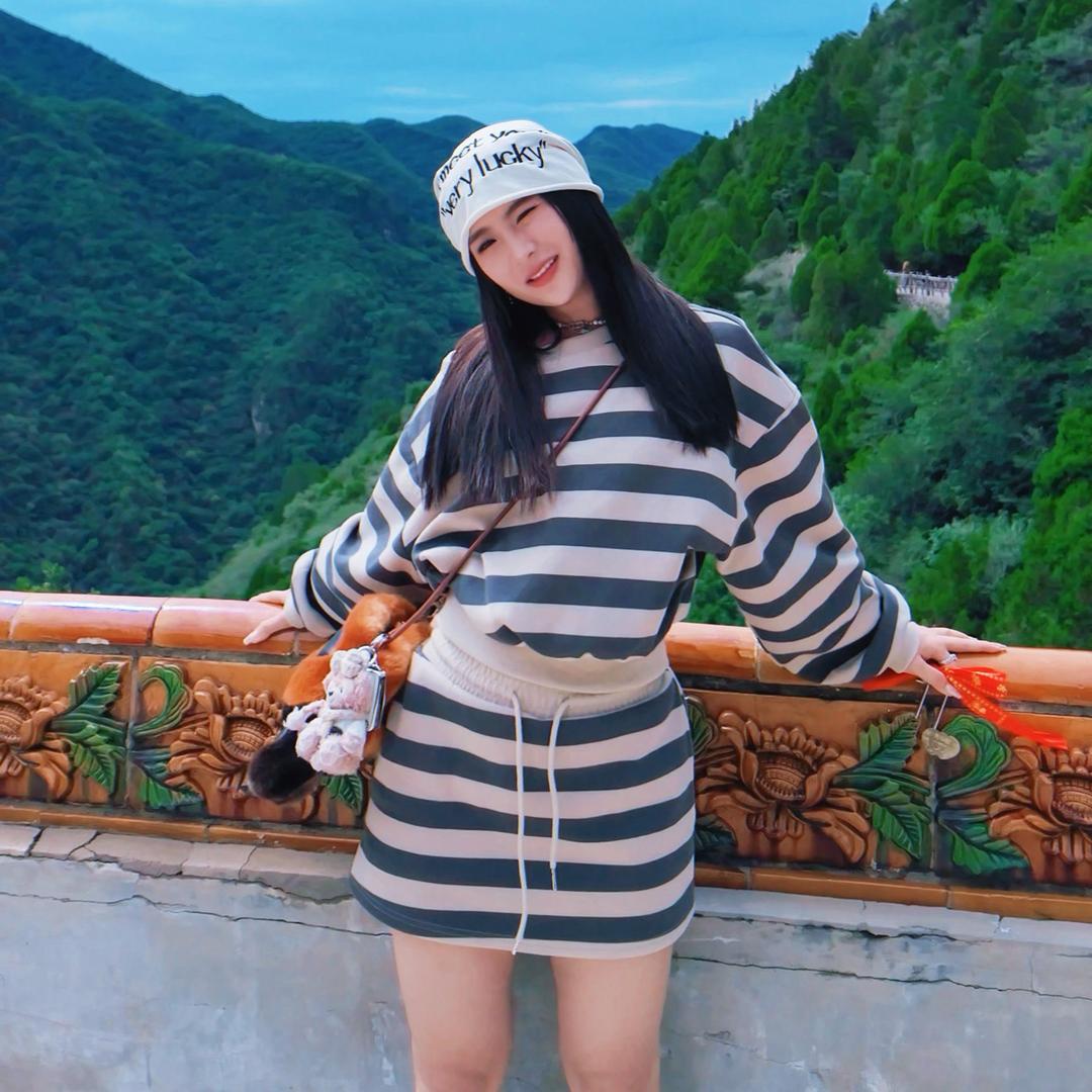 Yi-💫