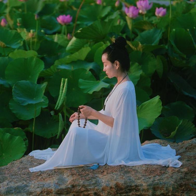 会把脉的小姐姐 雲雅