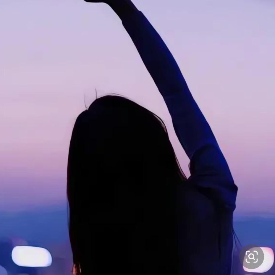 顏 🍇 ^