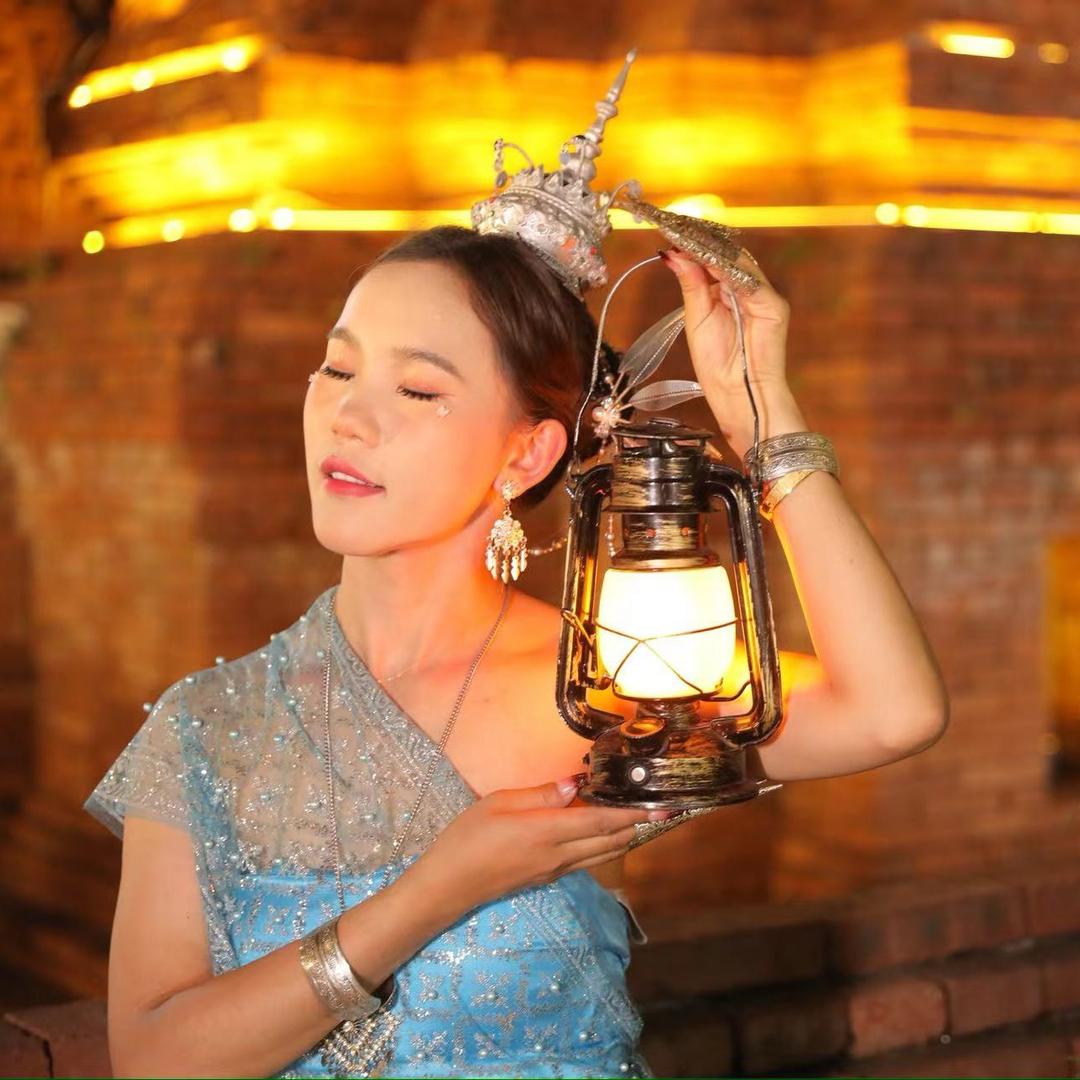 李毛毛