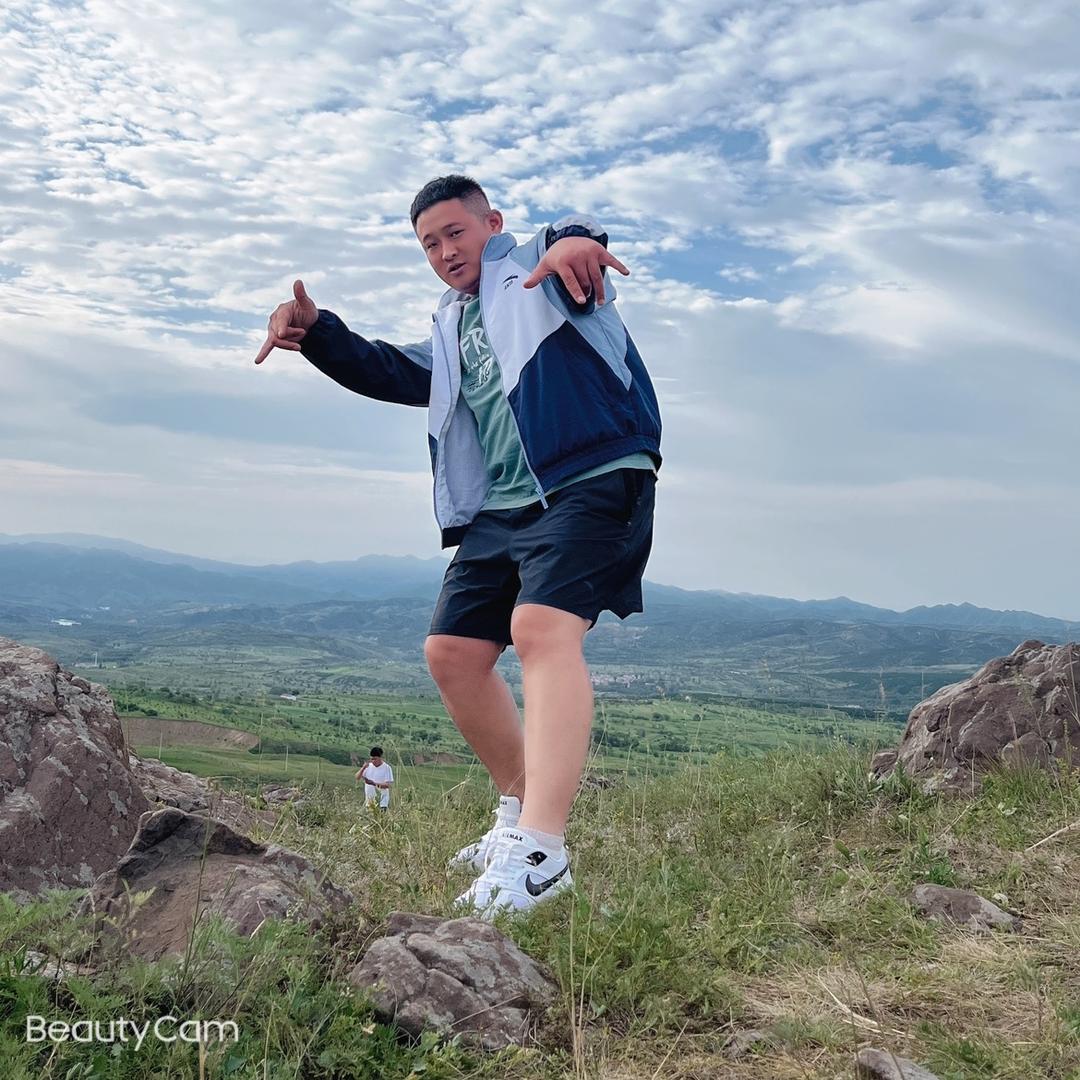 大兵（卤肉）💯正能量