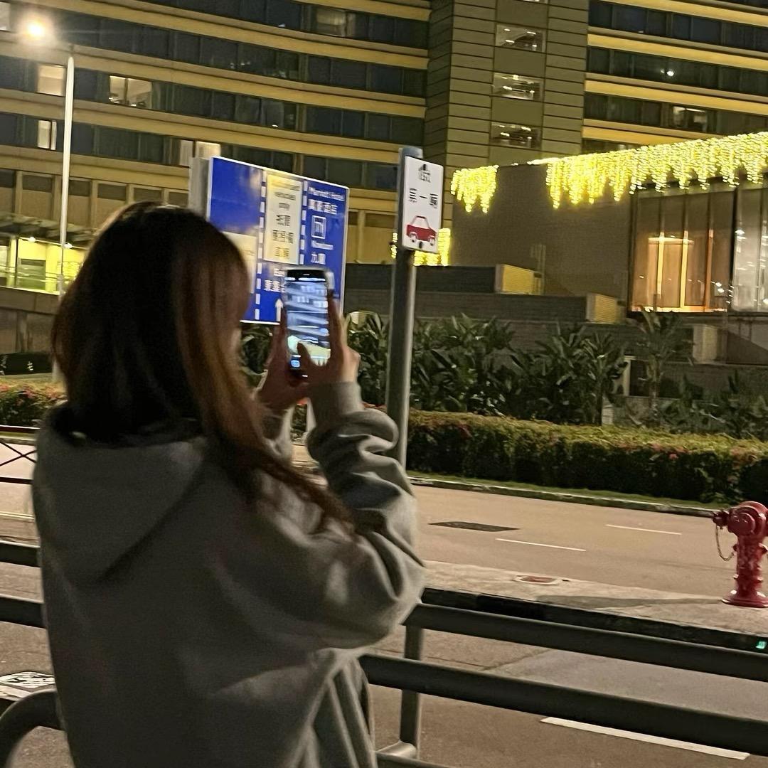 小蓝姐姐