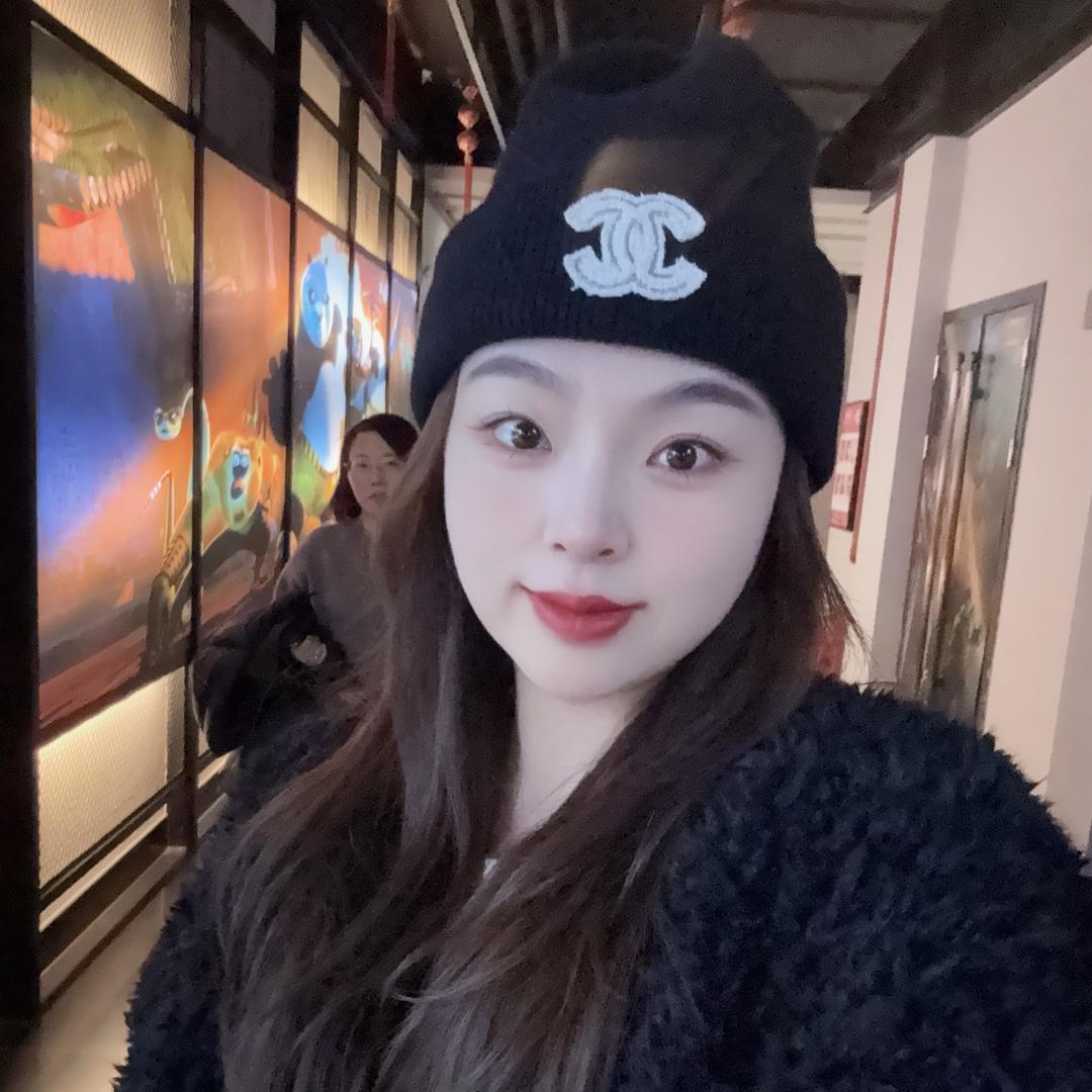 -          少女鑫💓