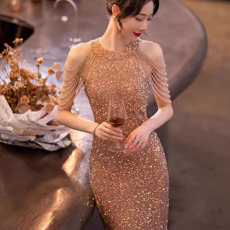 优雅婚纱礼服馆