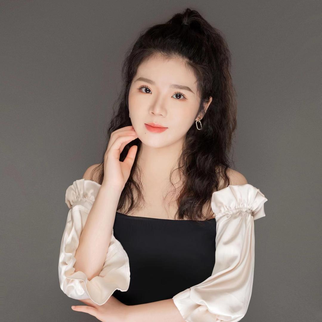纹子老师教声乐