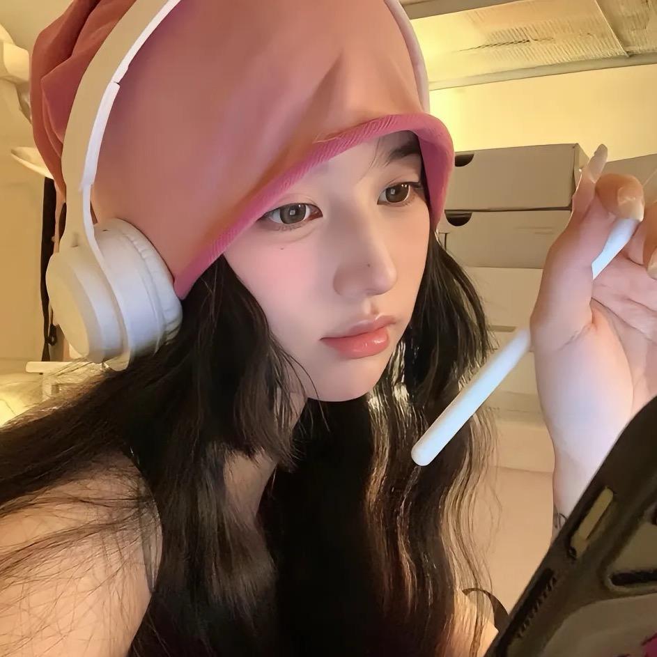 小猫碎冰冰