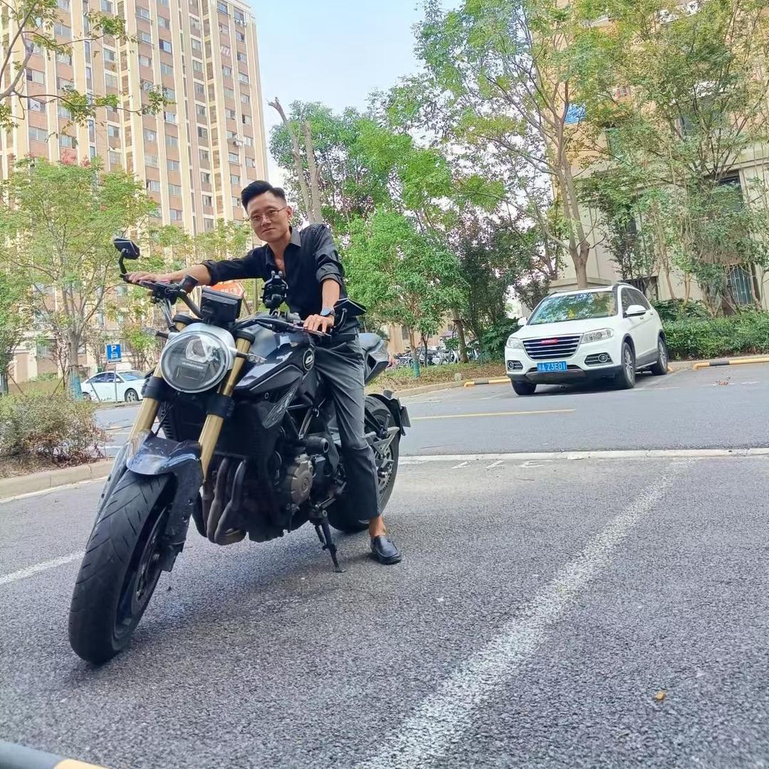 90后创业的小老板