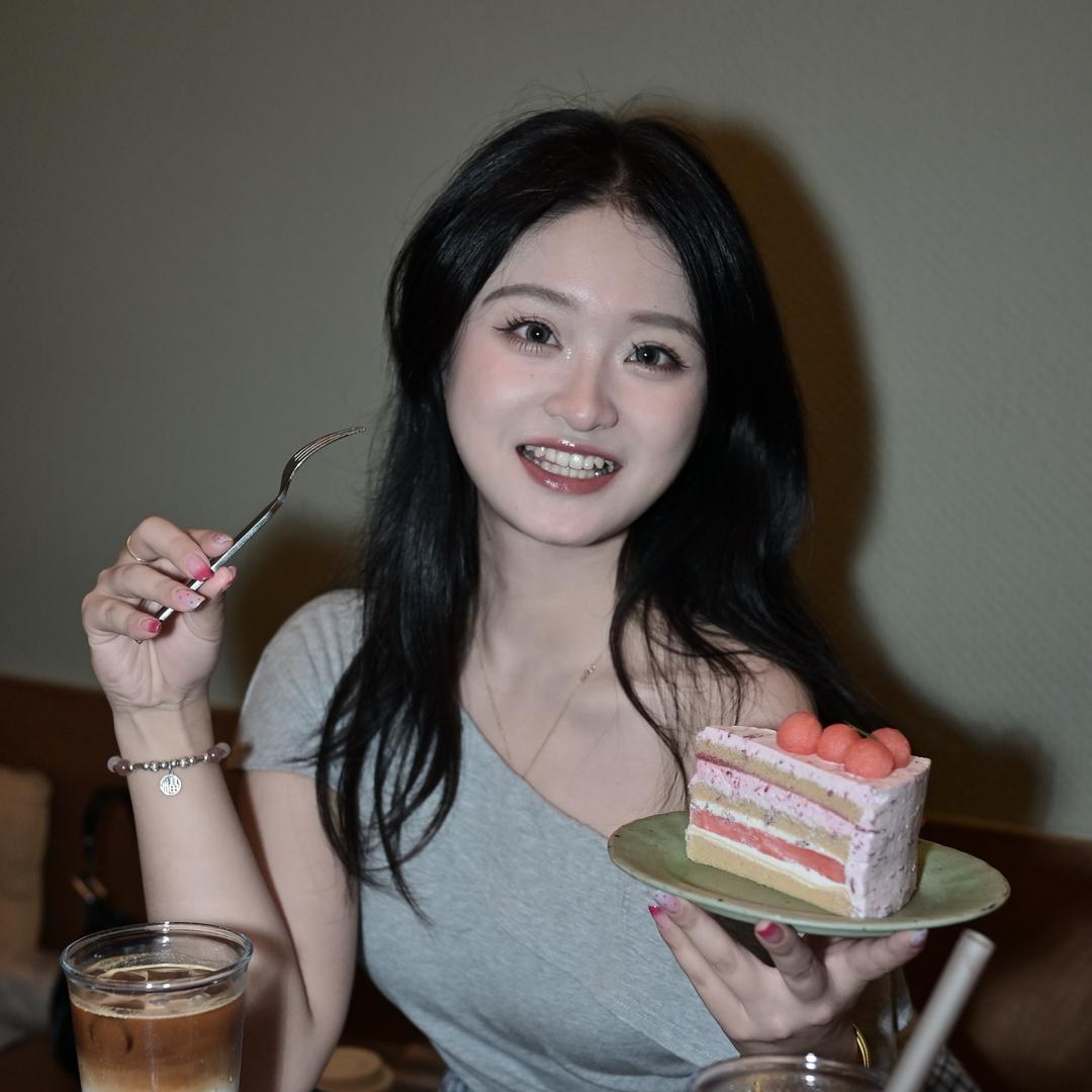 小鲸鱼吖🐳