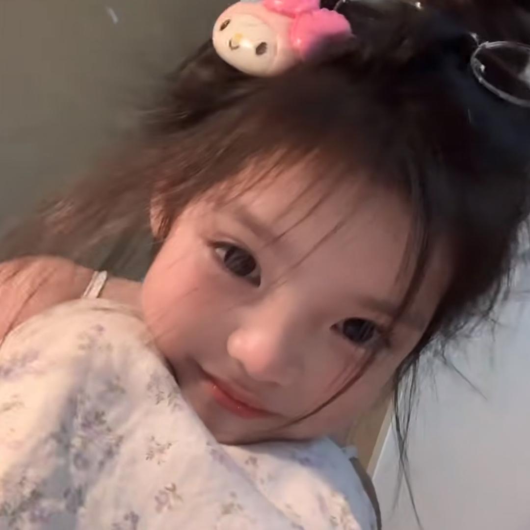 小怡酱酱酱