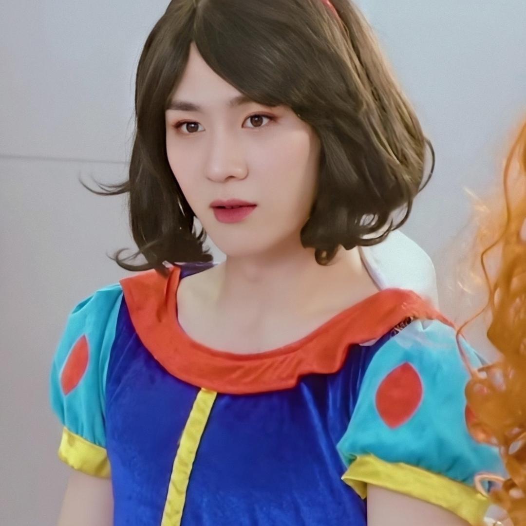 Aluee头像