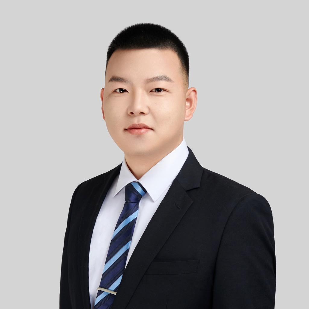 凡人.