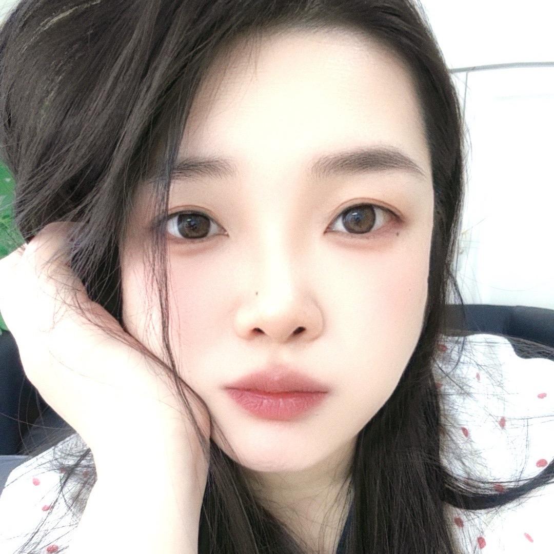 奶思兔米鱿🐰（努力不断更）