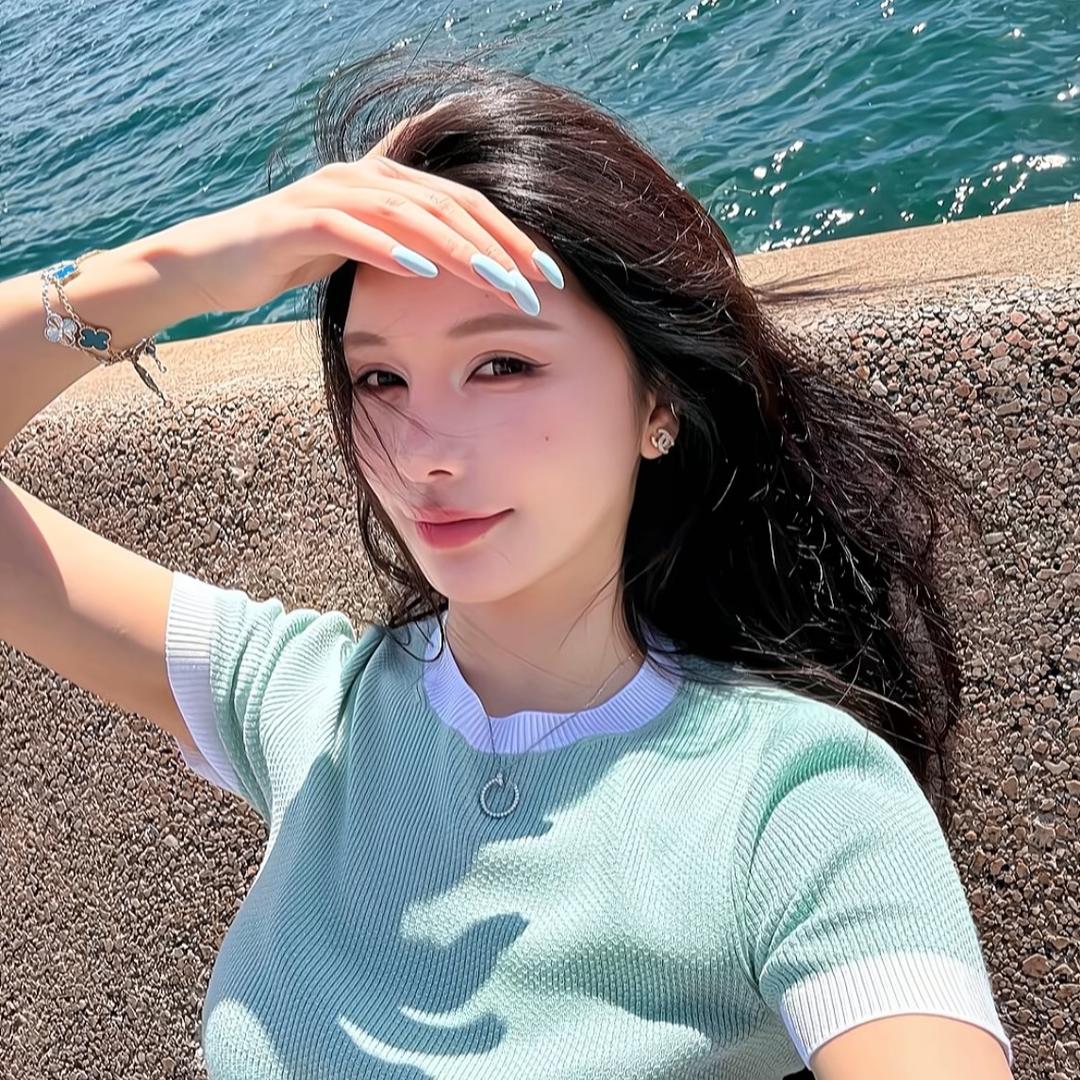 丽丽子👑