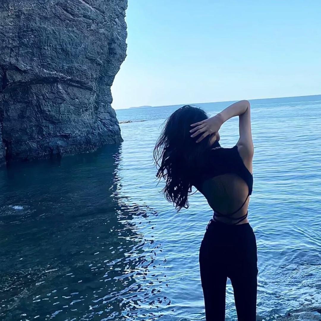 梅I.