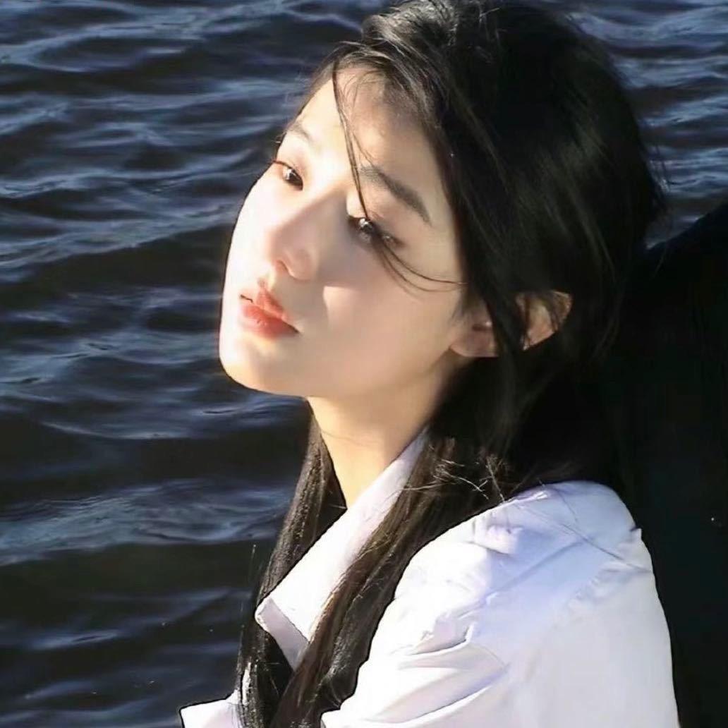 招财猫的小铃铛