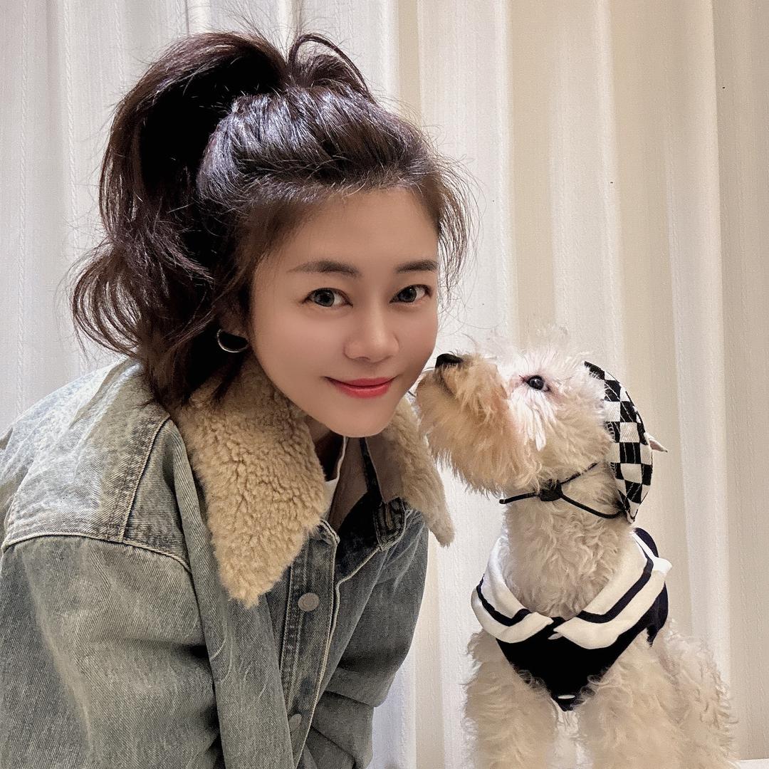 赵牛牛的仪饰感