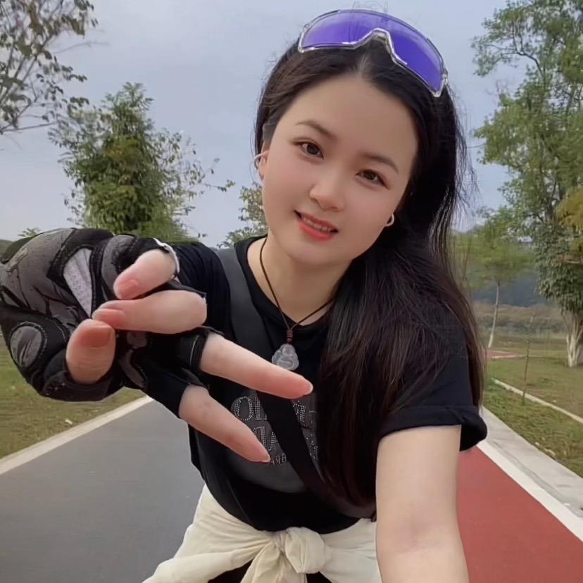 圆圆．