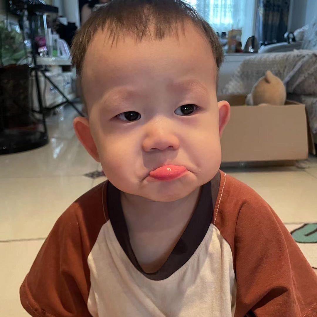 跑不动的小魏（冲一级）💫