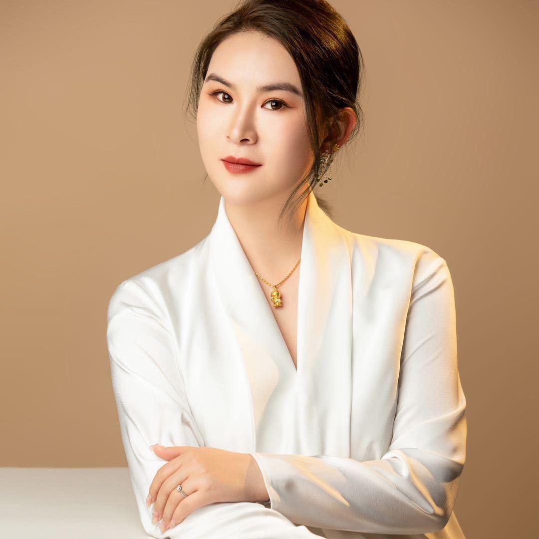 觅思韩婚纱美学官方号