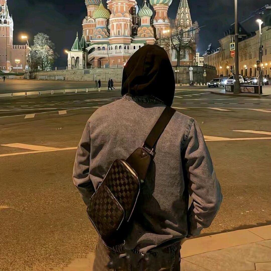 @ 大鹏不会飞✈️